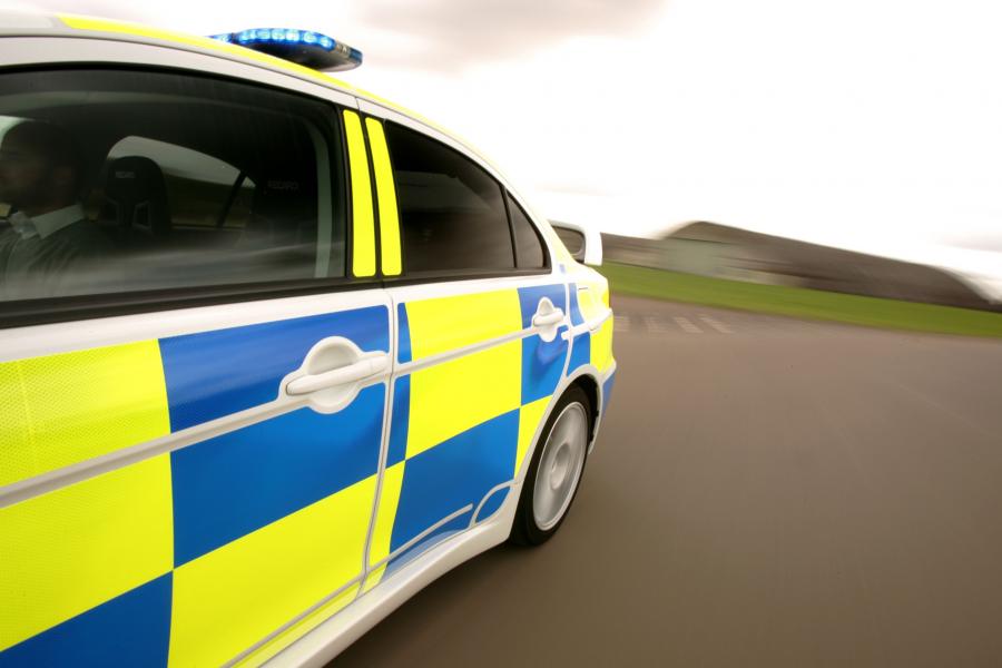  Mitsubishi Lancer Evolution X UK Police Car 2009 года  (фото 7 из 19)